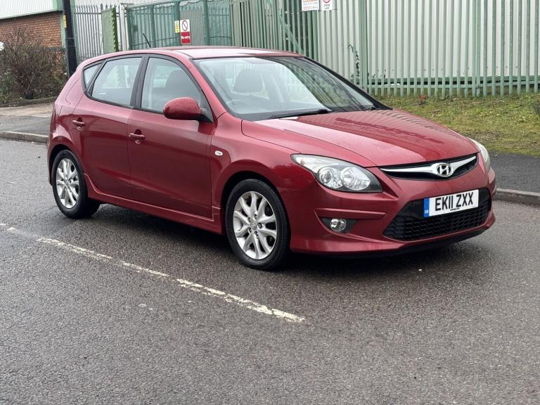 HYUNDAI I30 1.6 CRDi Comfort 2011