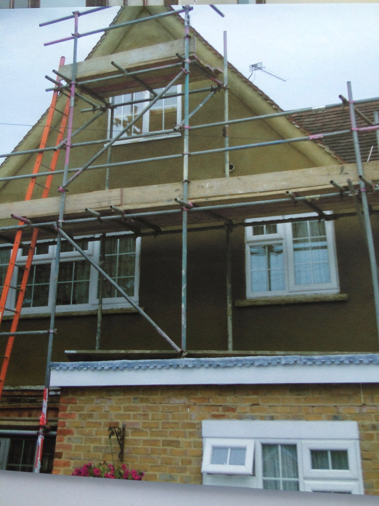 QUALIFIED BUILDER AND SILICONE  & STANDARD RENDERING SPECIALIST  ,FREE ESTIMATE