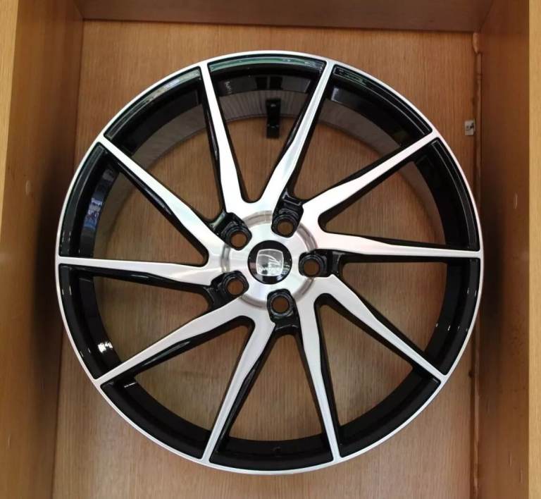 22 Inch Hawke Arion Black Polish Alloy Wheel for Range Rover Sport/Discovery/Vogue
