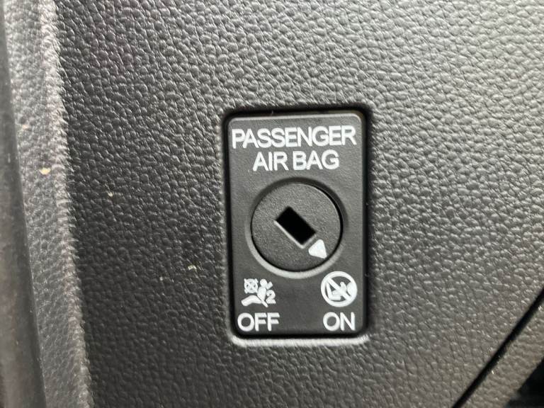 2025 SEAT Arona 1.0 TSI 115 FR Black Edition 5dr DSG Hatchback PETROL Automatic