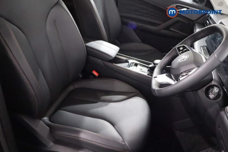 2025 MG MG HS 1.5 T-GDI Trophy 5dr DCT ESTATE PETROL Automatic