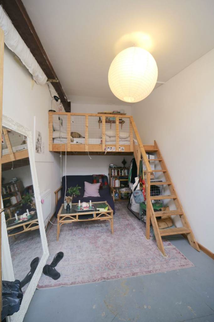 Manor House Warehouse Mezzanine Room 