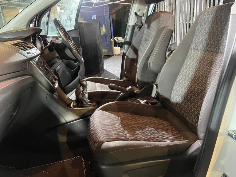 2016 Vauxhall Mokka 1.6 CDTi ecoFLEX Tech Line 5dr HATCHBACK Diesel Manual