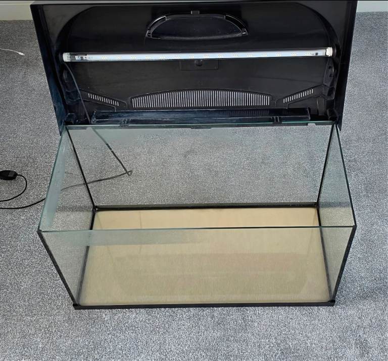 Tetra Aquarium Fish Tank 105L LED Light Lid Glass Tank