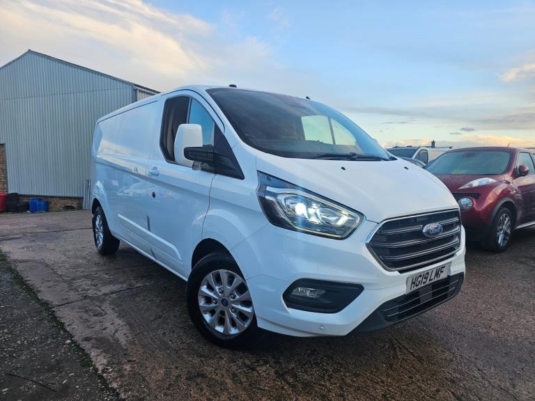 FORD TRANSIT CUSTOM 2.0 DIESEL LWB LIMITED LOW MILEAGE ULEZ COMPLIANT NO VAT