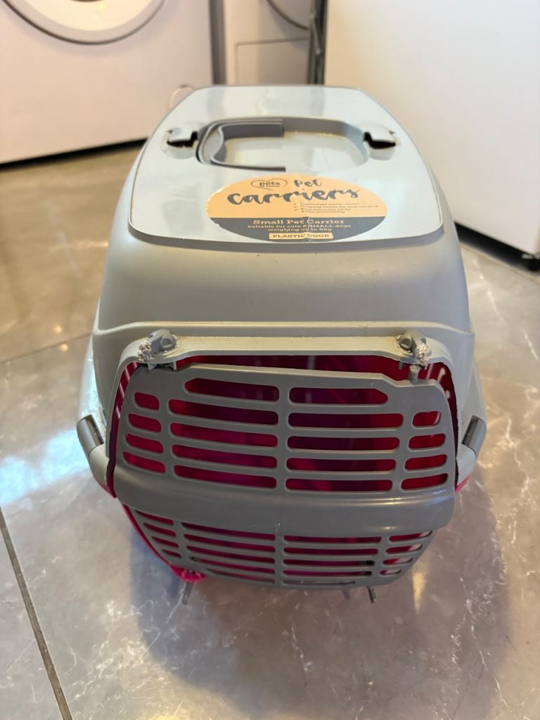 Pet Carrier (Small)