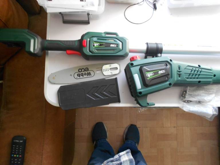 Cordless Hedge Trimmer with Pruner Chain Saw