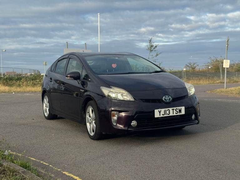 Toyota, PRIUS HYBRID, 2013, 1797 (cc)