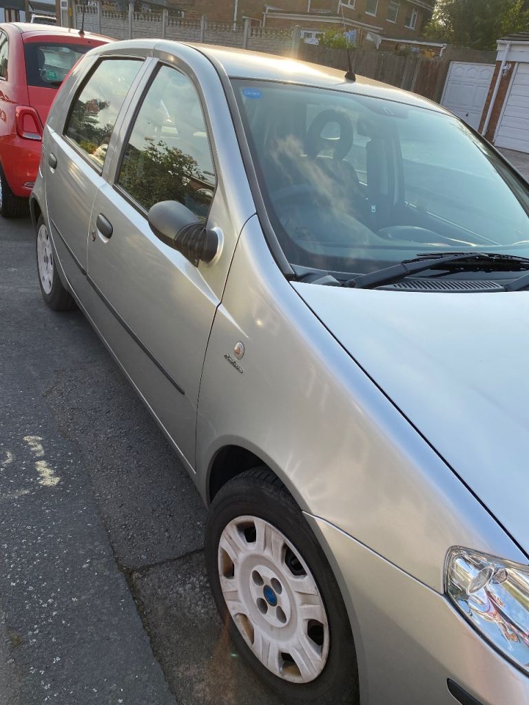 Fiat, PUNTO, Hatchback, 2006, Manual, 1242 (cc), 5 doors