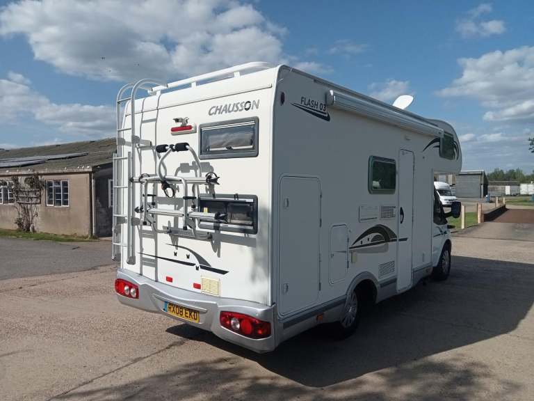 WARNING STOLEN VEHICLE STOLEN 