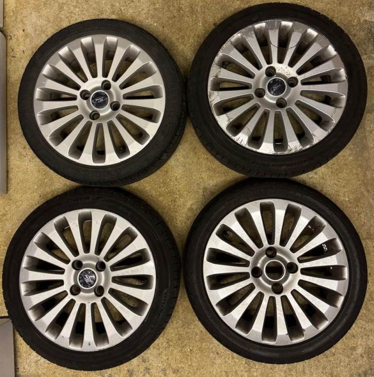 195/45/16 Fiesta Wheels, Only 2 left