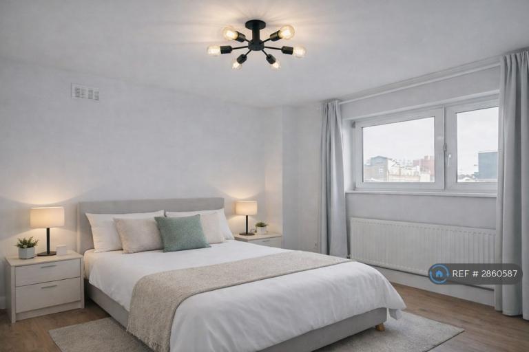 3 bedroom flat in Tomson House, London, SE1 (3 bed) (#2860587)