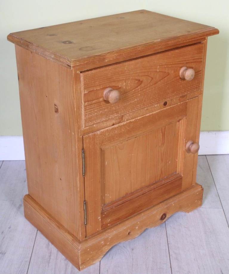  Pine Bedside Table 1 Drawer & Cupboard Thick & Solid Lots Of Rustic Character