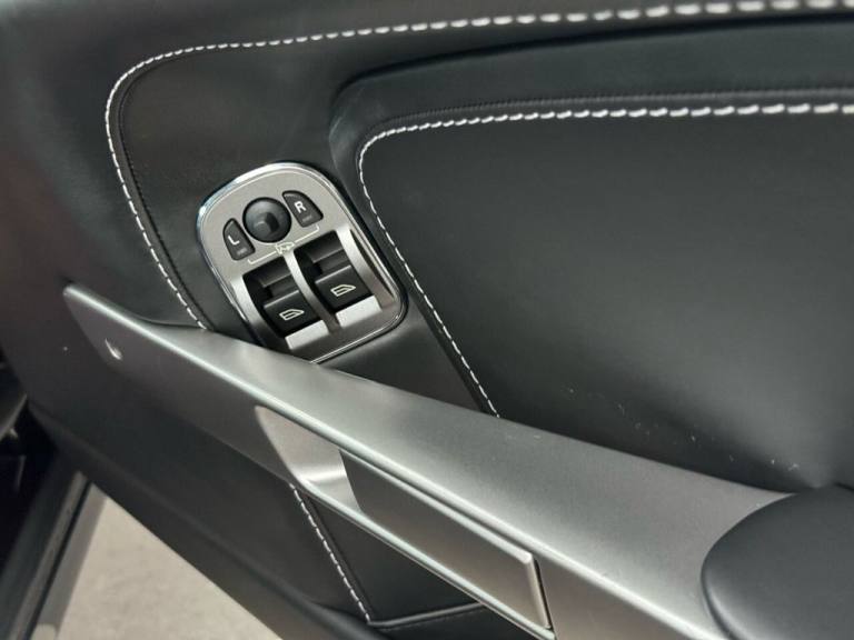 2011 Aston Martin DB9 6.0 V12 Coupe 2dr Petrol T-TronicII Euro 5 (470 bhp) Coupe Petrol Automatic