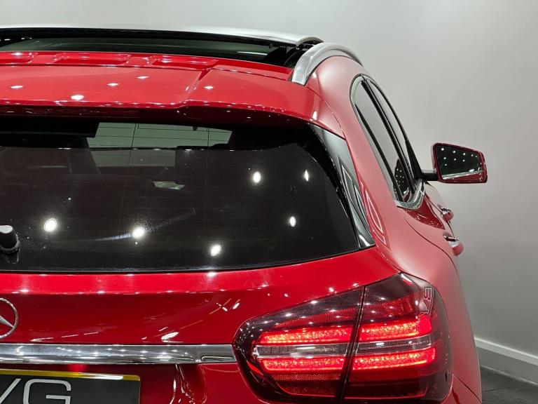 2017 Mercedes-Benz GLA GLA 200d AMG Line Premium Plus 5dr ESTATE DIESEL Manual