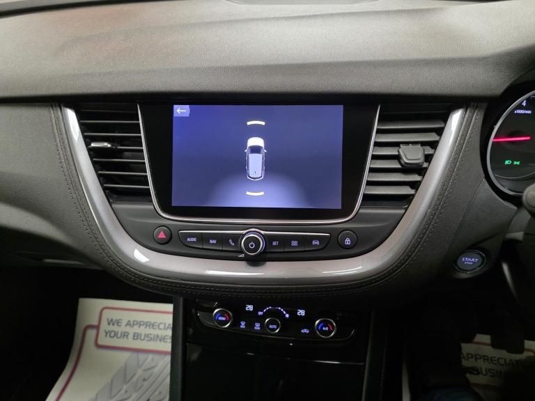 VAUXHALL GRANDLAND X 1.2 Turbo Tech Line Nav Red Auto WARRANTY 12 MONTHS MOT