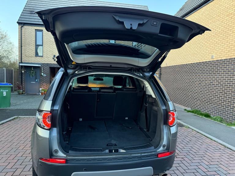 2017 Land Rover Discovery Sport 2.0 TD4 180 SE Tech 5dr Auto ESTATE Diesel Automatic