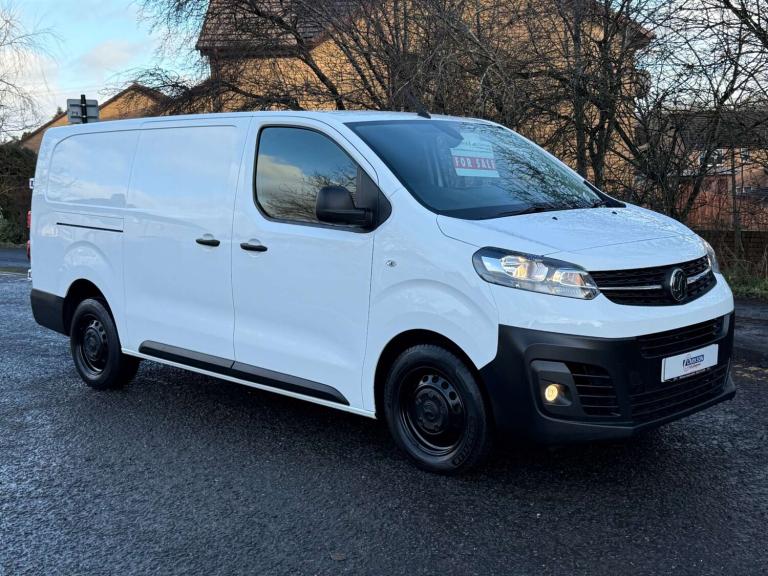 2022 Vauxhall Vivaro Turbo D 2900 Dynamic Panel Van 6dr Diesel Manual L2 H1 Euro 6 Panel Van Dies...
