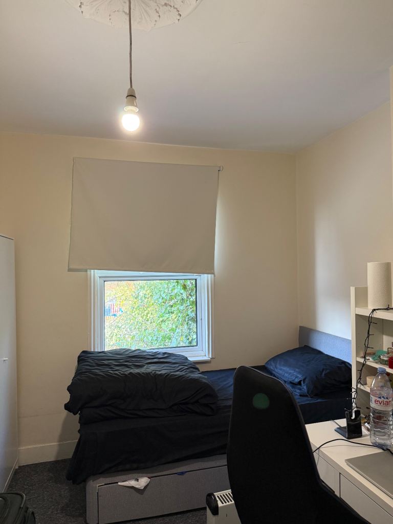 Double Bedroom for Rent – Ideal Location