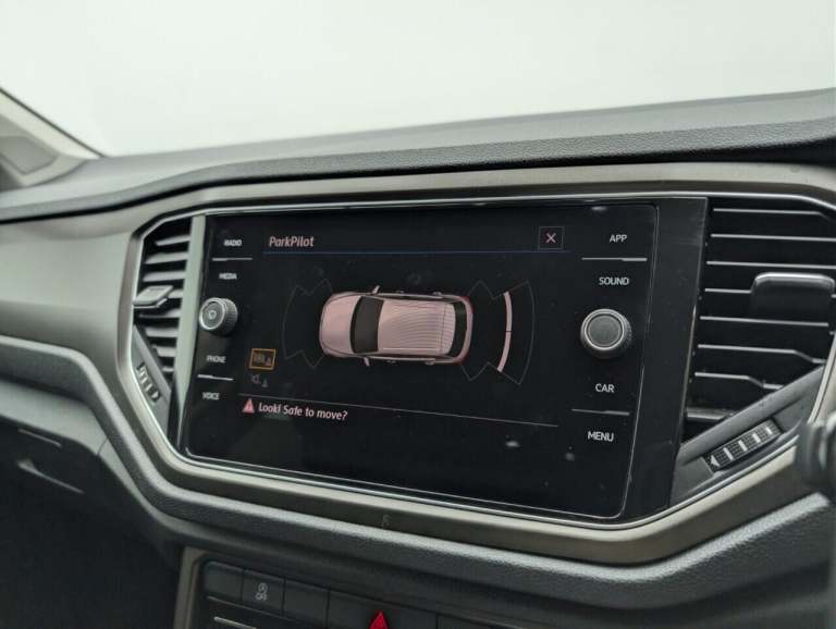 2018 Volkswagen T-Roc 1.5 TSI EVO Design SUV 5dr Petrol Manual Euro 6 (s/s) (150 ps) - APPLE CARP...