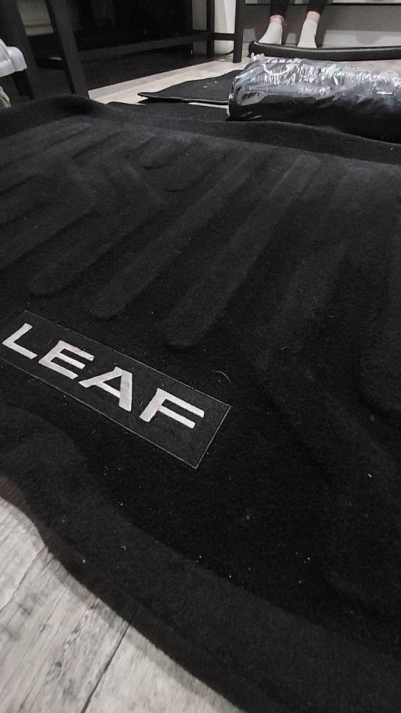 Genuine Nissan Leaf bootliner 