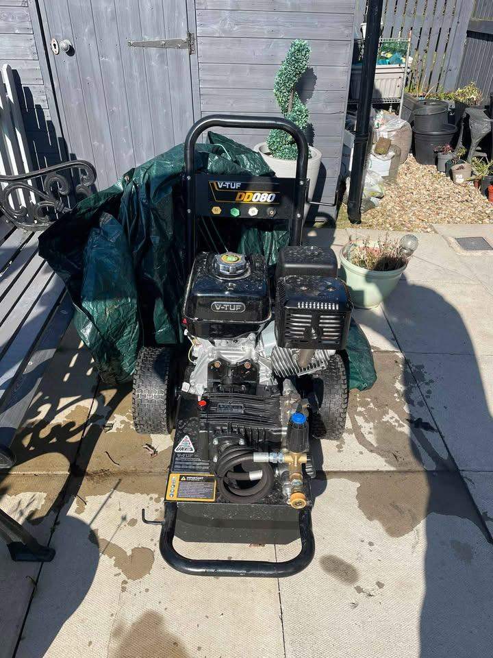 Honda Driven petrol Pressure Washer, V-tuf dd130 4350psi, 300bat max, 15L/min industrial 13hp 
