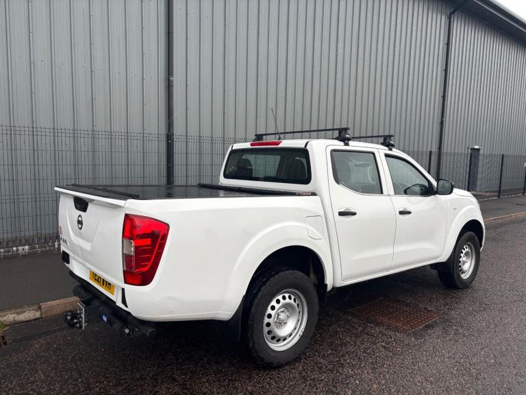 2021 (21) NISSAN NAVARA NP300 D23 2.3 DCI DOUBLE CAB PICKUP + TOW BAR &amp; ROLLER