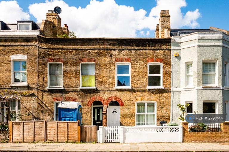 4 bedroom house in Ferndale Road, London, SW9 (4 bed) (#2790144)