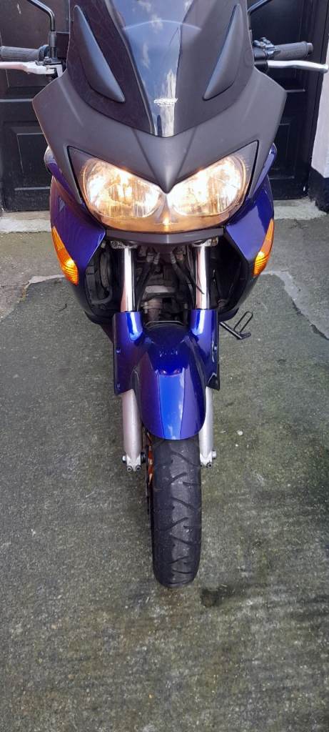 Honda, VARADERO, 2005, 996 (cc)