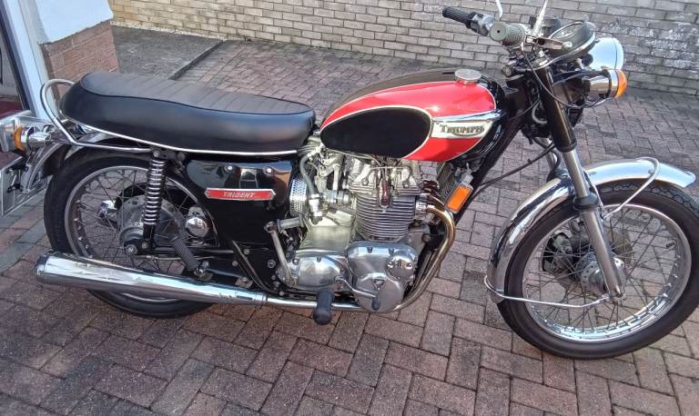 Triumph, 1973 750 (cc)