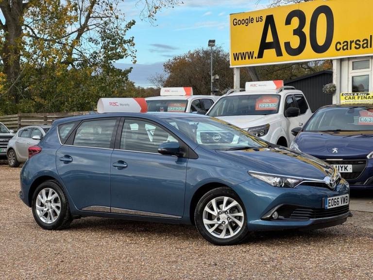 2016 Toyota Auris 1.2T Business Edition 5dr HATCHBACK PETROL Manual