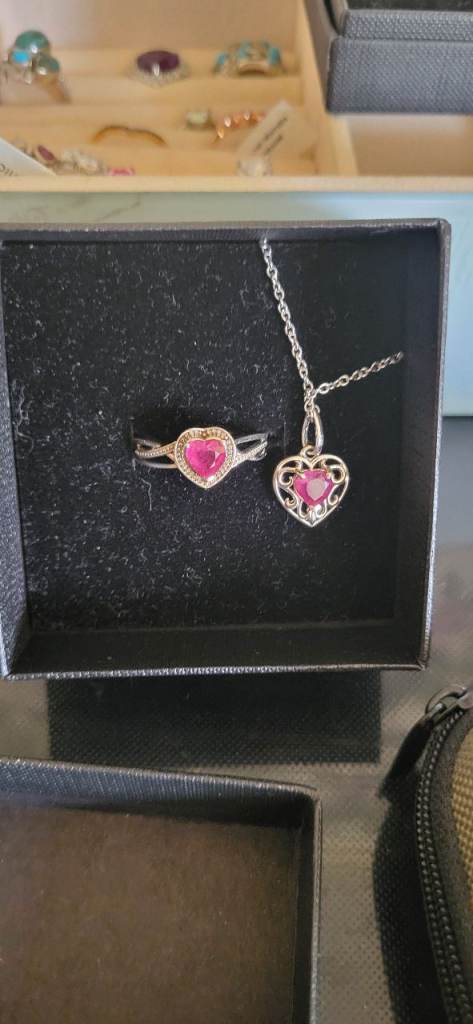 Vintage heart cut ruby design Ring&Pendant Platinum Overlay Sterling Silver size R (chain included) 