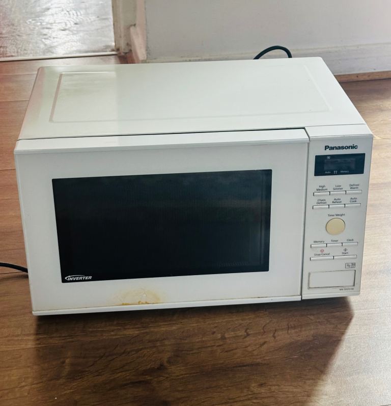 Used Panasonic microwave , collection from Swansea city centre £20