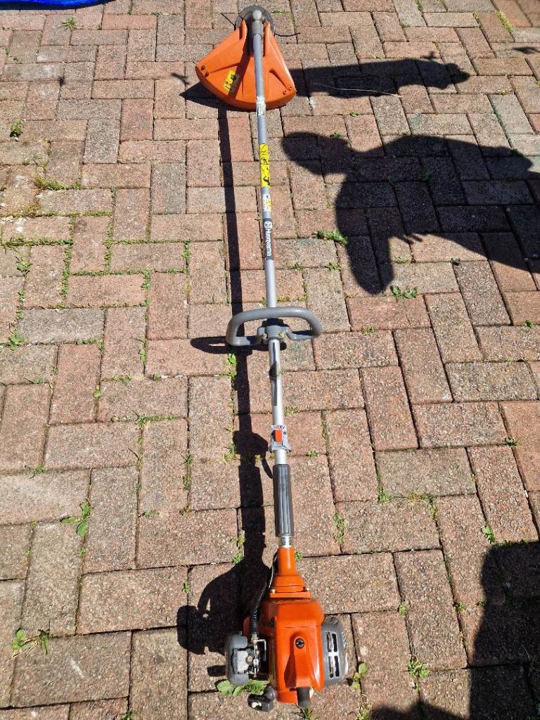 Husqvarna petrol strimmer