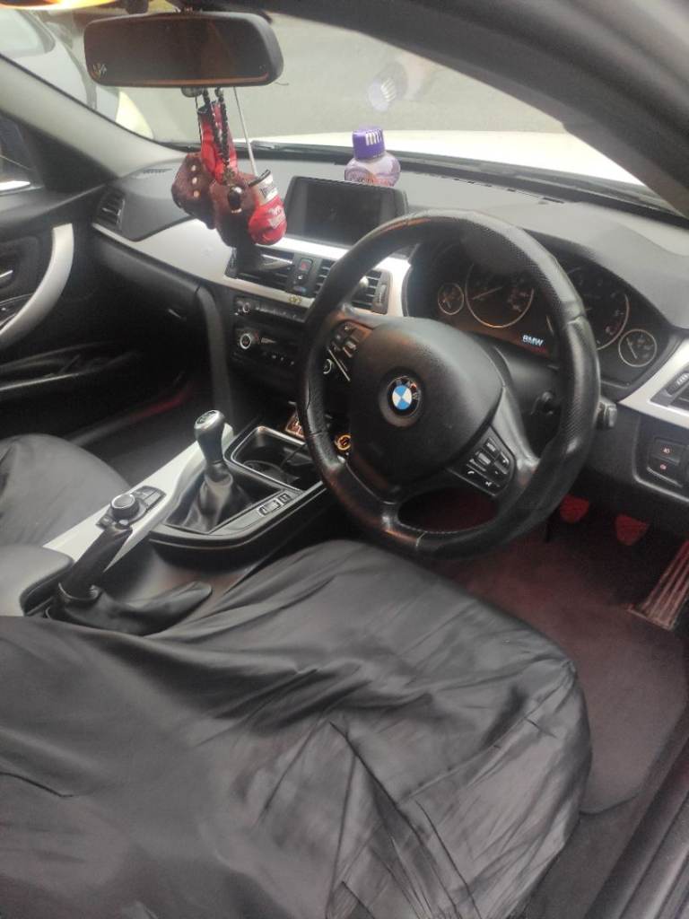 BMW, 3 SERIES, Saloon, 2013, Manual, 1995 (cc), 4 doors