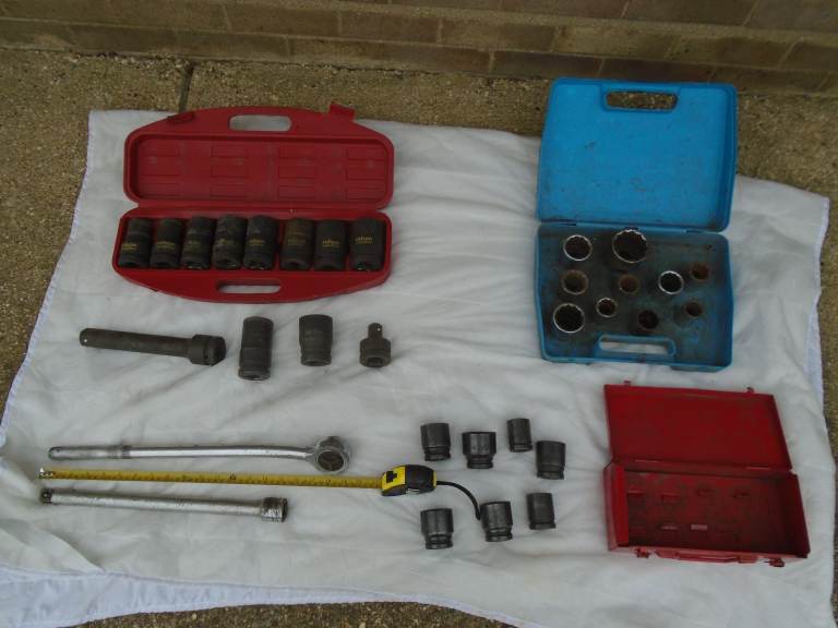 1 inch DRIVEIMPACT SOCKET ETS = OTHERS + METRIC AND A/F JOB LOT