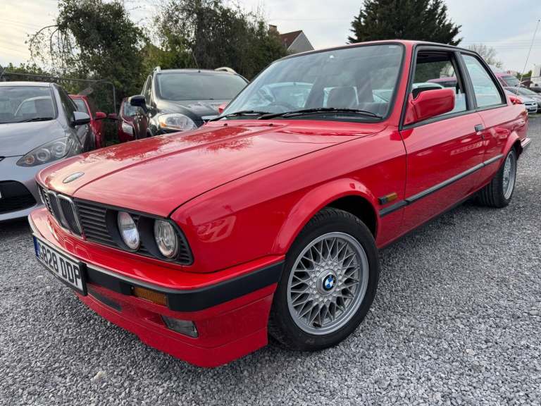 1990 BMW 3 Series 318i S 2dr SALOON Petrol Manual
