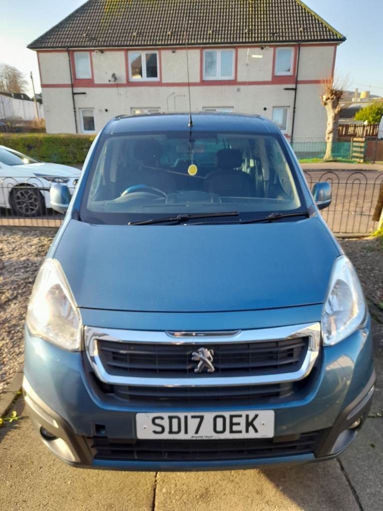 Peugeot, partner horizon, rs, 2017, Semi-Auto, 1560 (cc), 5 doors