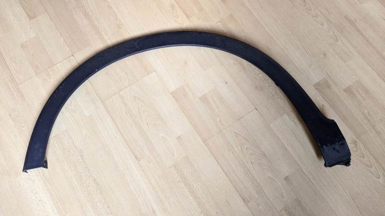 HONDA CIVIC MK8 (2005-2009) WHEEL ARCH TRIM NEAR (PASSENGER) SIDE REAR