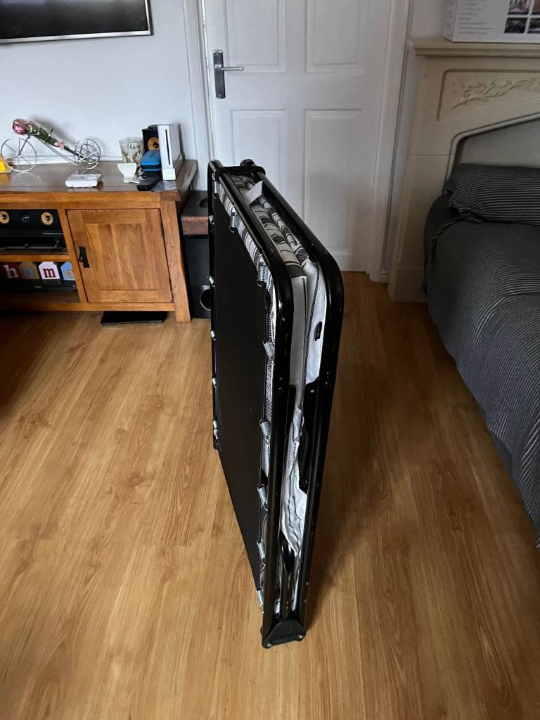 fold away bed