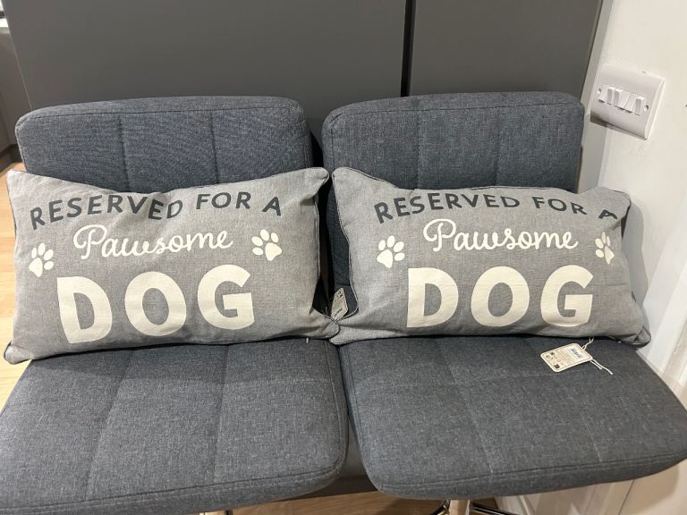 Set of two cushions for your sofa, dog lovers 