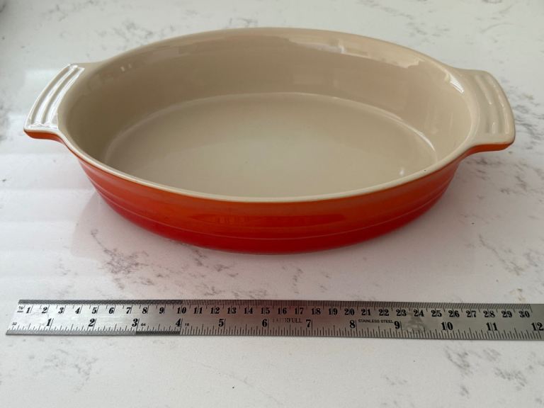 Orange Le Creuset dish, 32.5 by 21cm, 1.8 litre capacity