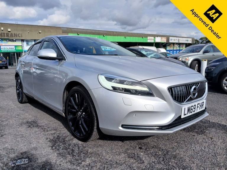 2019 Volvo V40 2.0 D3 Inscription Edition Hatchback 5dr Diesel Auto Euro 6 (s/s) (150 ps) Hatchba...