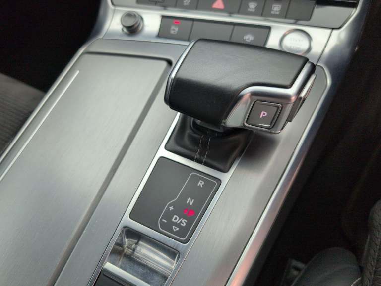 2020 Audi A6 Saloon 2.0 TDI 40 Black Edition Saloon 4dr Diesel S Tronic Euro 6 (s/s) (204 ps) H S...