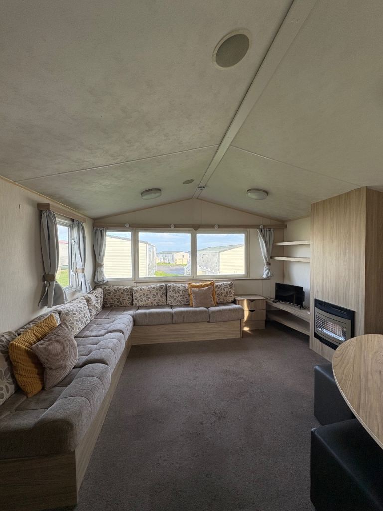 3 bedroom holiday home for sale!! 