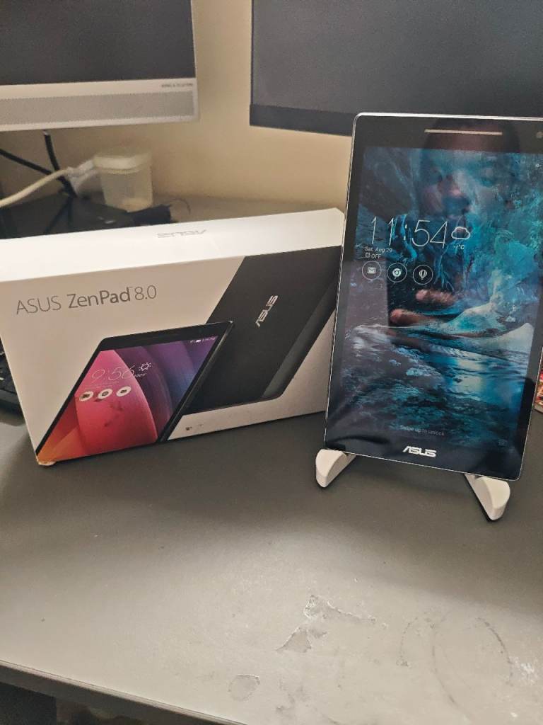 ASUS ZenPad 8.0 Tablet with Box – Good Condition