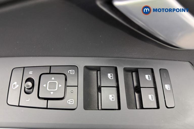 2022 Kia Niro 1.6 GDi Hybrid 3 5dr DCT SUV Hybrid Automatic