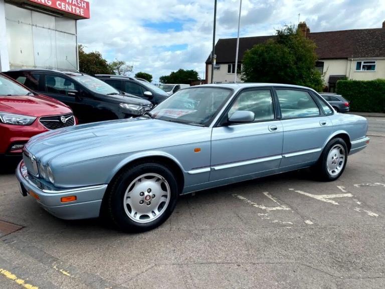 Jaguar XJ XJ6 SPORT 4.0 - AUTO, ONLY 56274 MILES, 1 FORMER LOCAL OWNER 16'ALLOYS