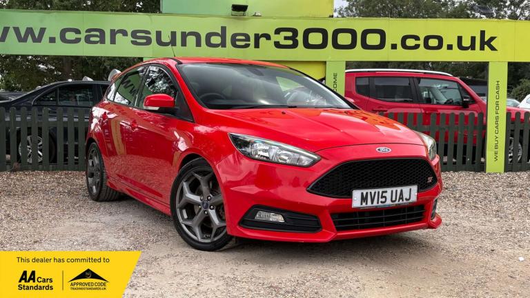 2015 Ford Focus 2.0 TDCi ST-2 Hatchback 5dr Diesel Manual Euro 6 (s/s) (185 ps) Hatchback Diesel ...