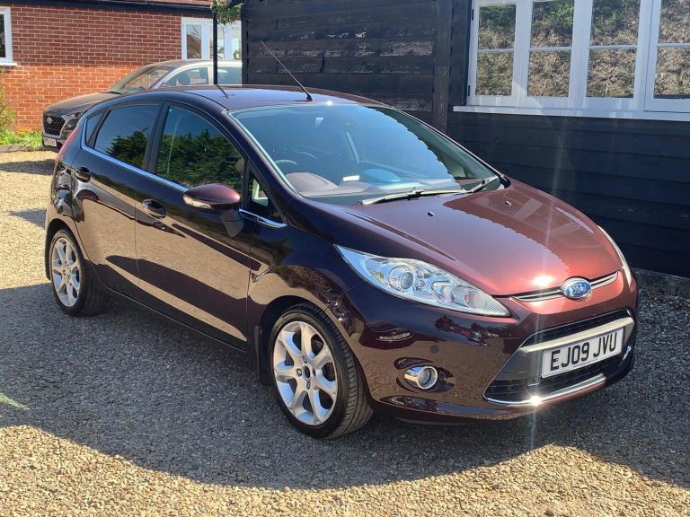 2009 Ford Fiesta 1.4 Titanium 5dr Auto HATCHBACK PETROL Automatic